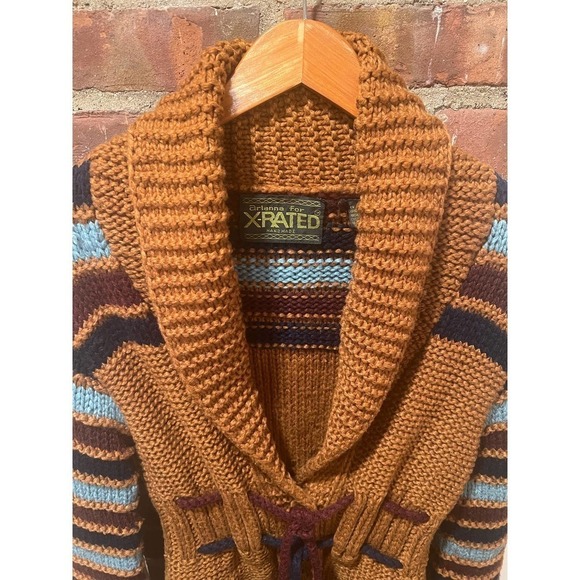Vintage Arlanna for X-RATED Handknit Cardigan - Picture 5 of 13